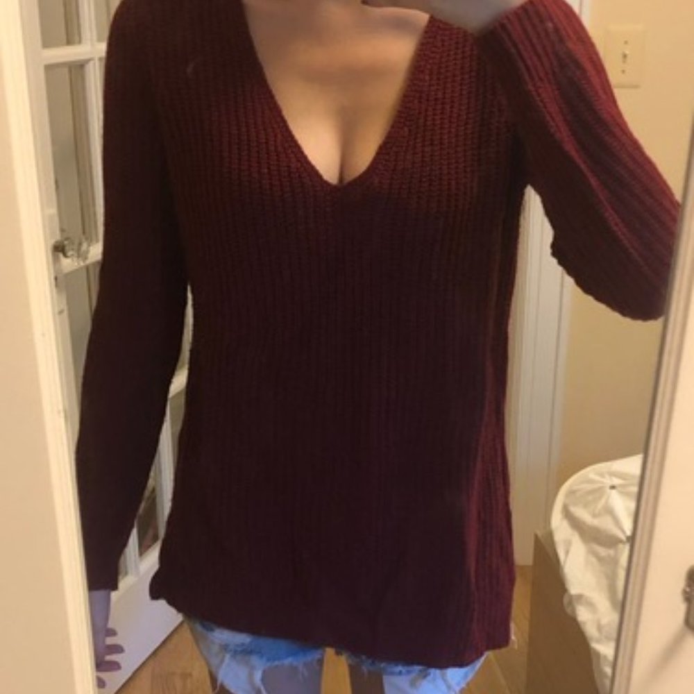 maroon knit v-neck sweater